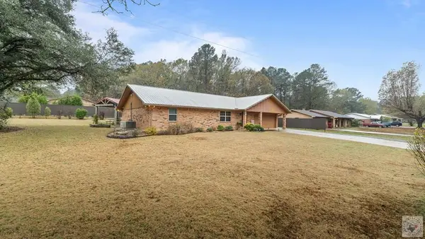 801 SE Cr3433, Queen City, TX 75572