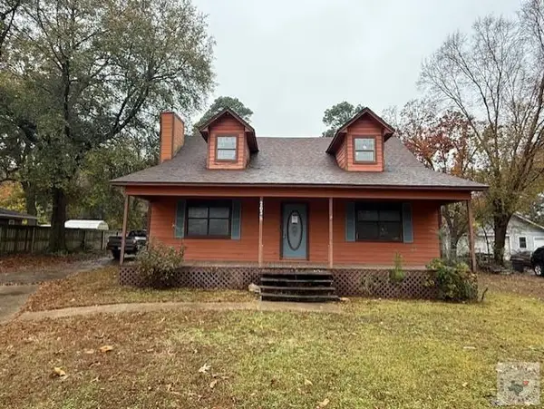 203 1/2 Memorial Ln, Texarkana, TX 75501