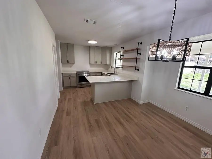 4708 Parkland Dr, Texarkana, AR 71854 - Image #2