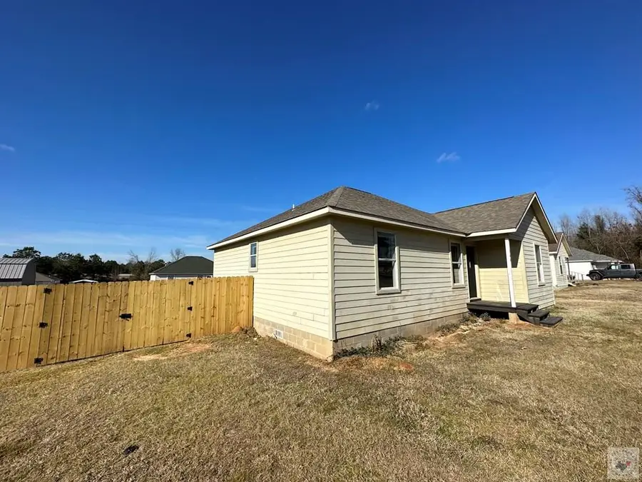 144 S Burgess, Fouke, AR 71837 - Image #3