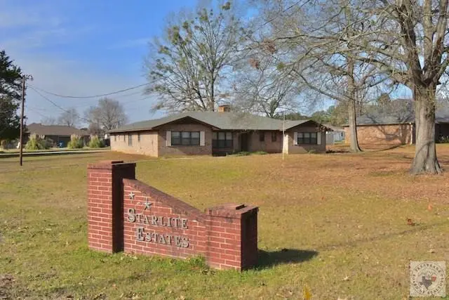 38 W Starlite Dr, Texarkana, TX 75501 - Image #2