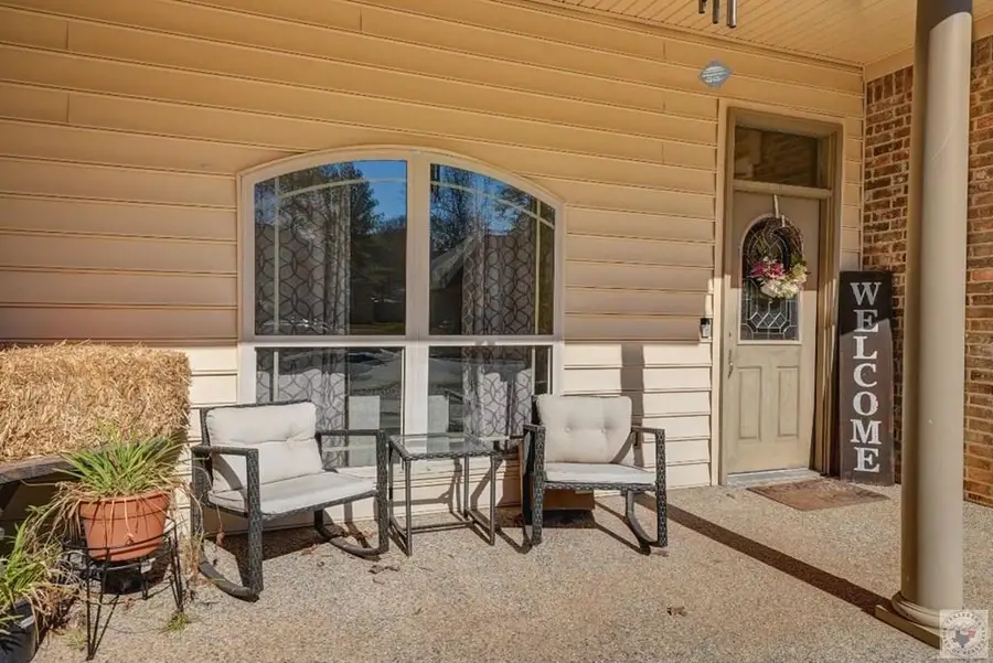 6910 Woodmere Ct., Texarkana, TX 75503 - Image #2