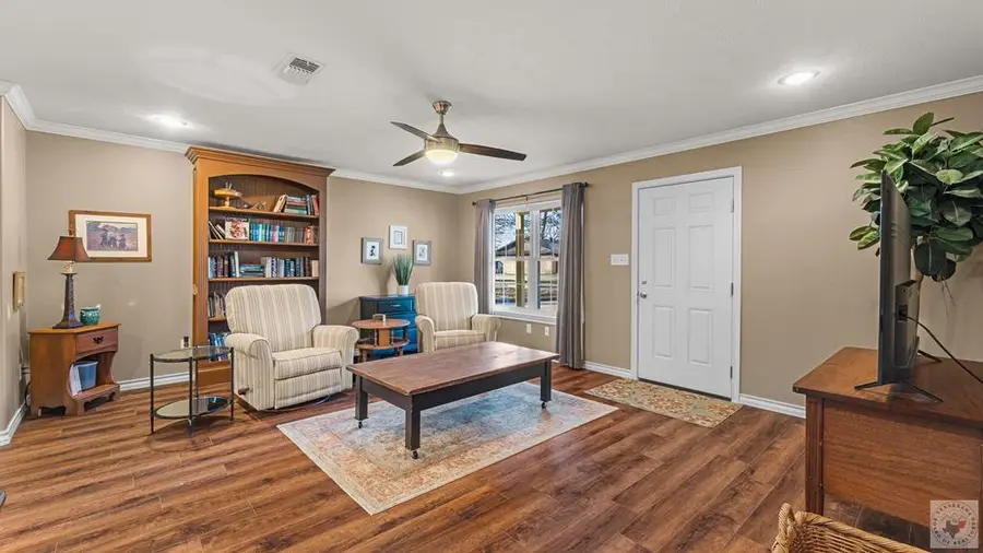 130 Greenforest Trail, Nash, TX 75569 - Image #2