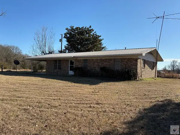 4221 W 114, Avery, TX 75554