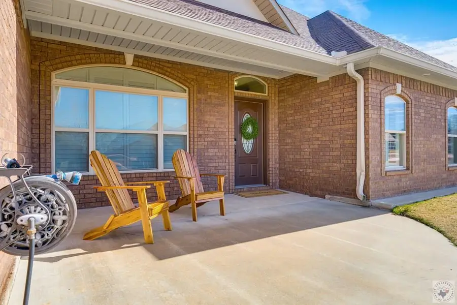 340 Meadowridge Cir, Texarkana, AR 71854 - Image #2