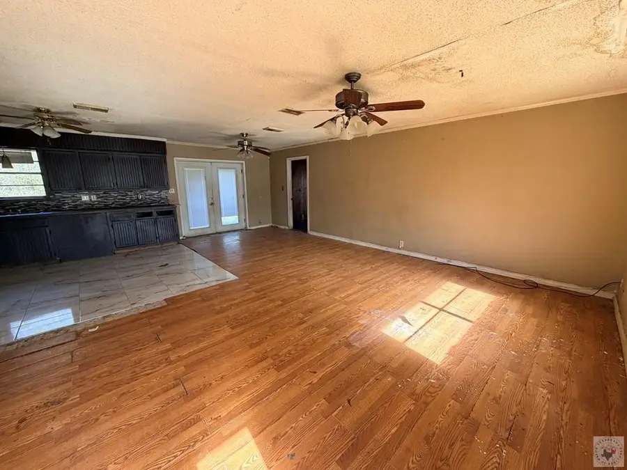 202 Carpenter, Naples, TX 75568 - #2