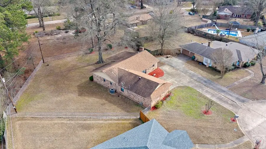 8 Kay Circle, Nash, TX 75569 - Image #2