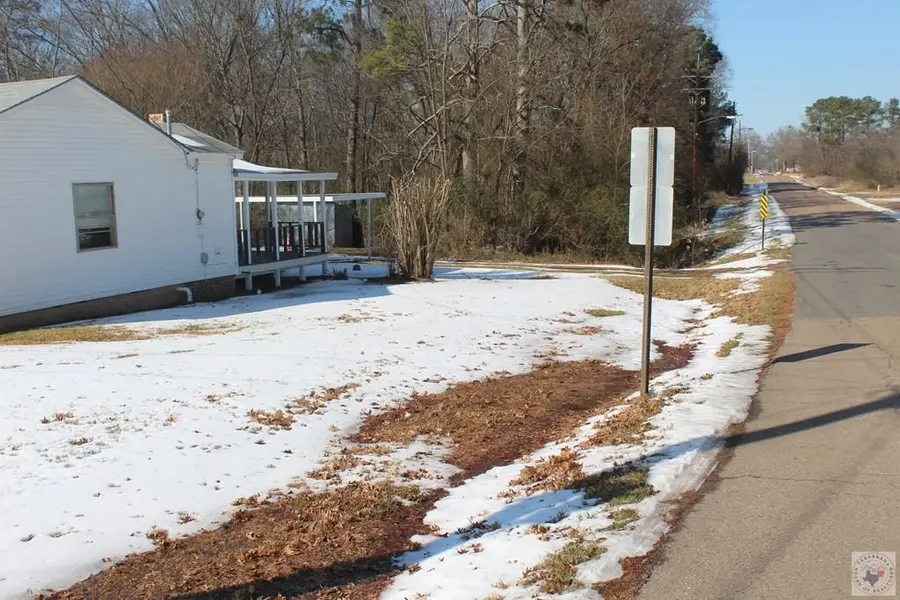 500 Cherry Dr., Hope, AR 71801 - #3