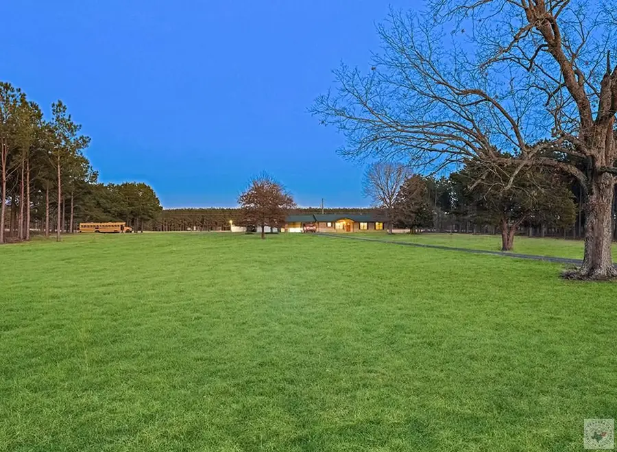 900 Little River 13, Foreman, AR 71836 - #2