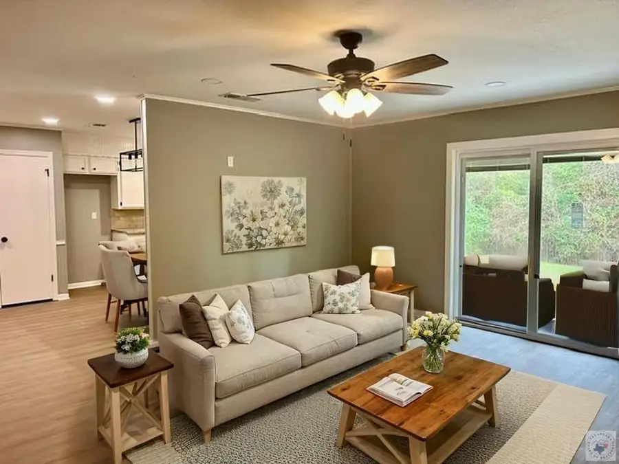 108 Forest Ln, Atlanta, TX 75551 - #2