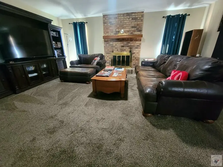 603 W 12th, Clarksville, TX 75426 - #3