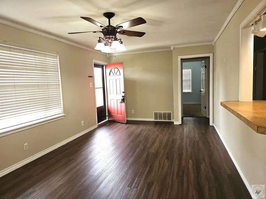 3121 Meadows Dr, Texarkana, TX 75501 - #3