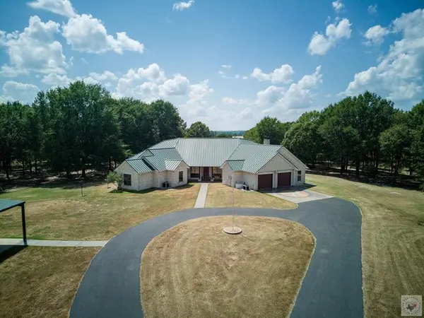 263 County Road 1602, Linden, TX 75563