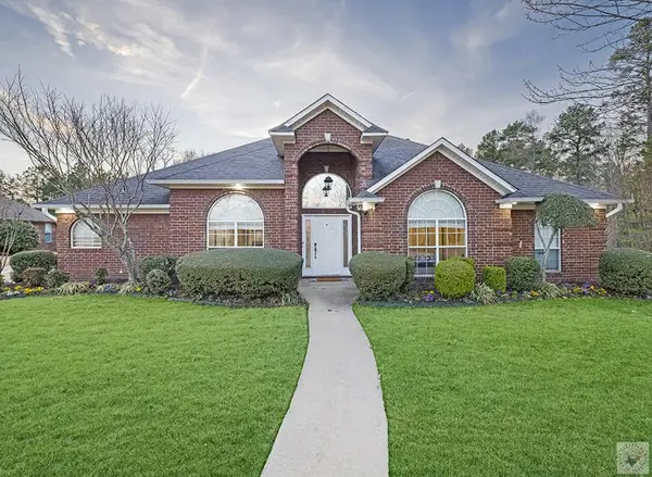 6021 Oak Hollow Pl, Texarkana, AR 71854