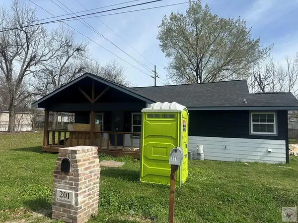 201 Courthouse Ave, New Boston, TX 75570