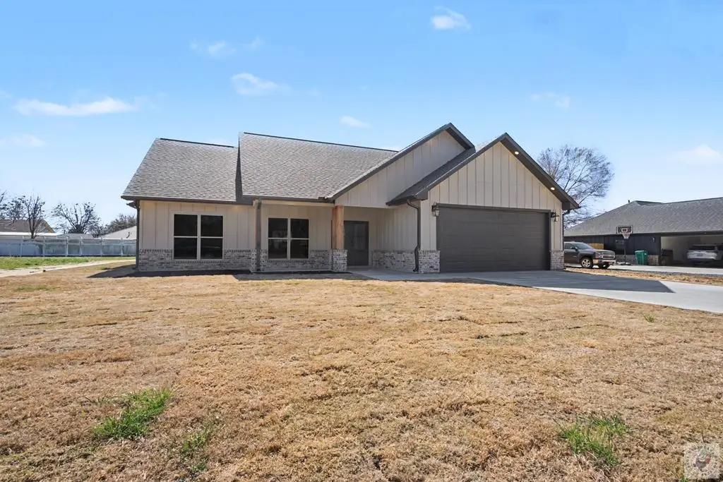 1013 SW Front St, New Boston, TX 75570 - #1