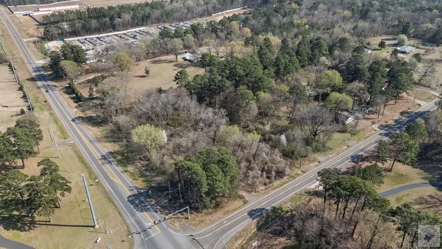 5410 E 9th St, Texarkana, AR 71854 - #2