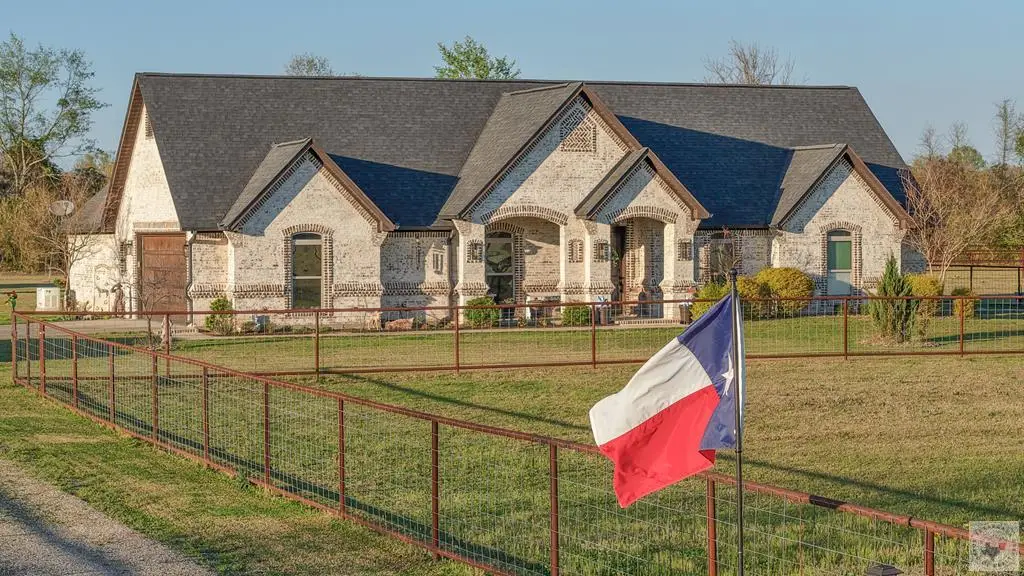 6123 Fm 1701, Avery, TX 75554 - #1