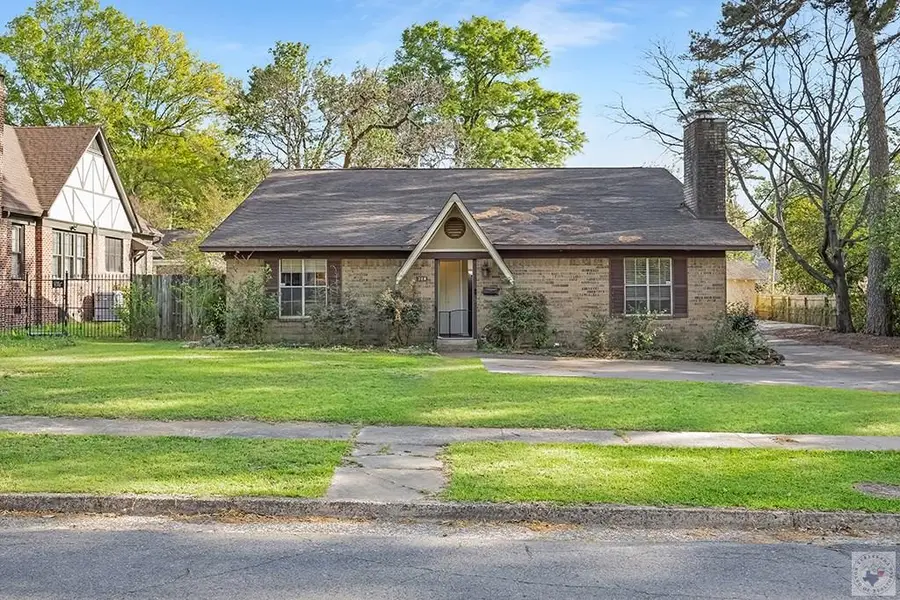 300 E 20th, Texarkana, AR 71854 - #2
