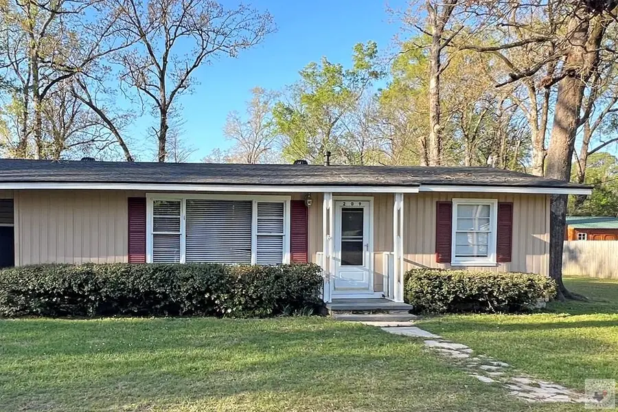 209 Roosevelt, Hooks, TX 75561 - #2