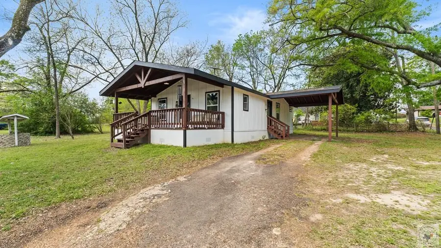 400 S Foster, Linden, TX 75563 - #3