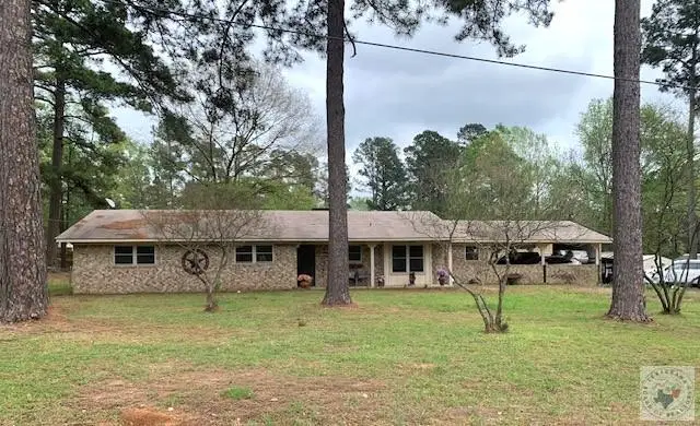 201 Bellwood St., Linden, TX 75563 - #1