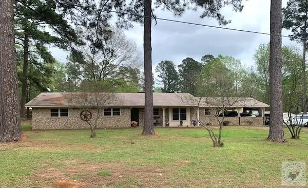 201 Bellwood St., Linden, TX 75563