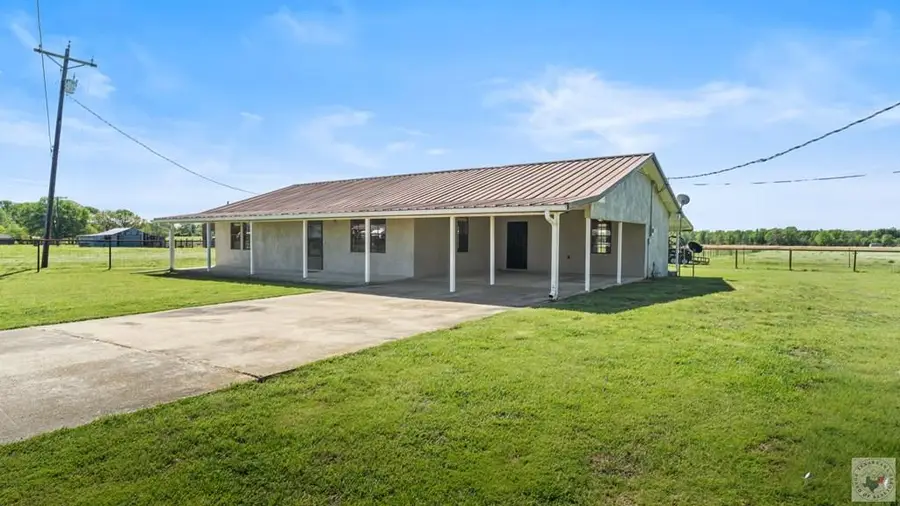 1608 Goodwin Rd., Hooks, TX 75561 - #2