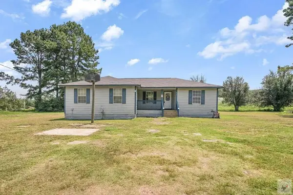 627 E 1st, Foreman, AR 71836
