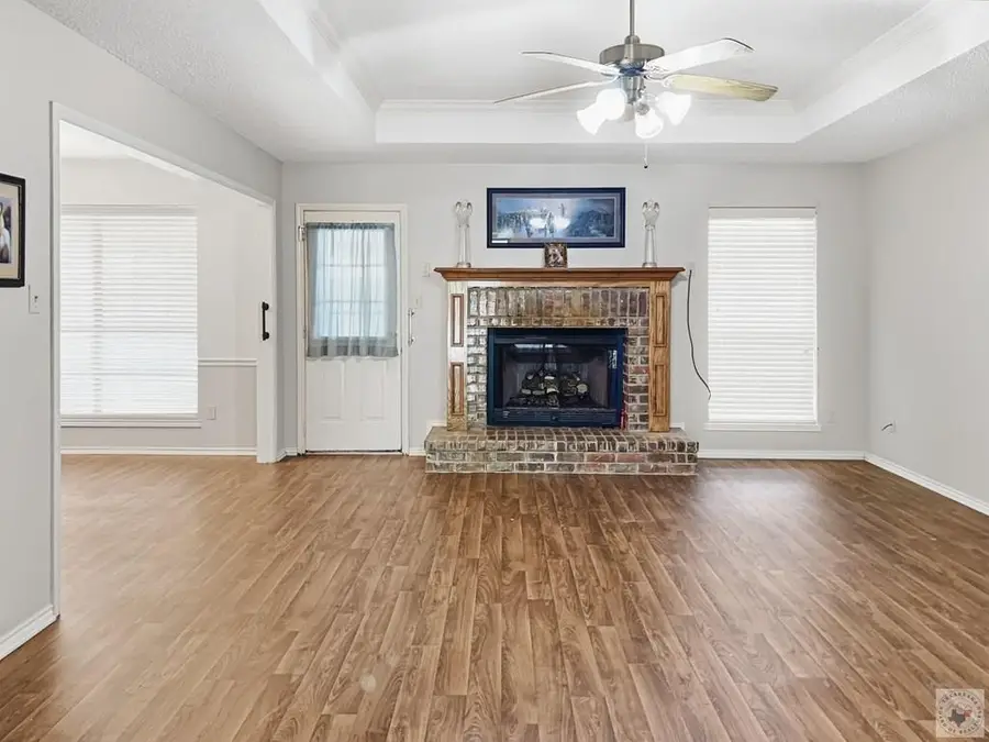 7 Westpoint St, Wake Village, TX 75501 - #3