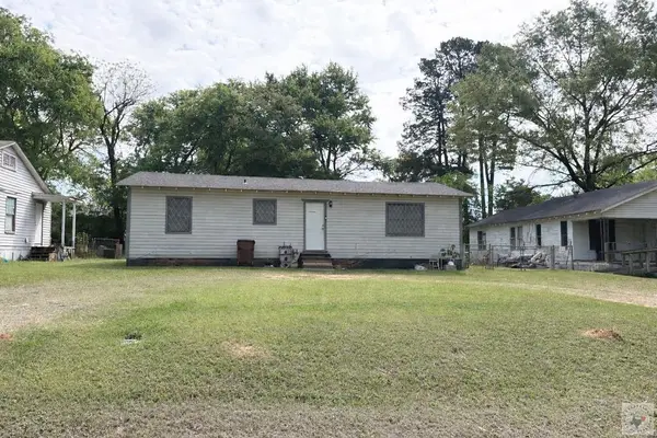 916 Arkansas, Atlanta, TX 75551