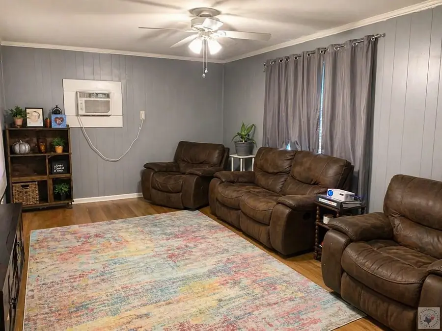 916 Arkansas, Atlanta, TX 75551 - #2