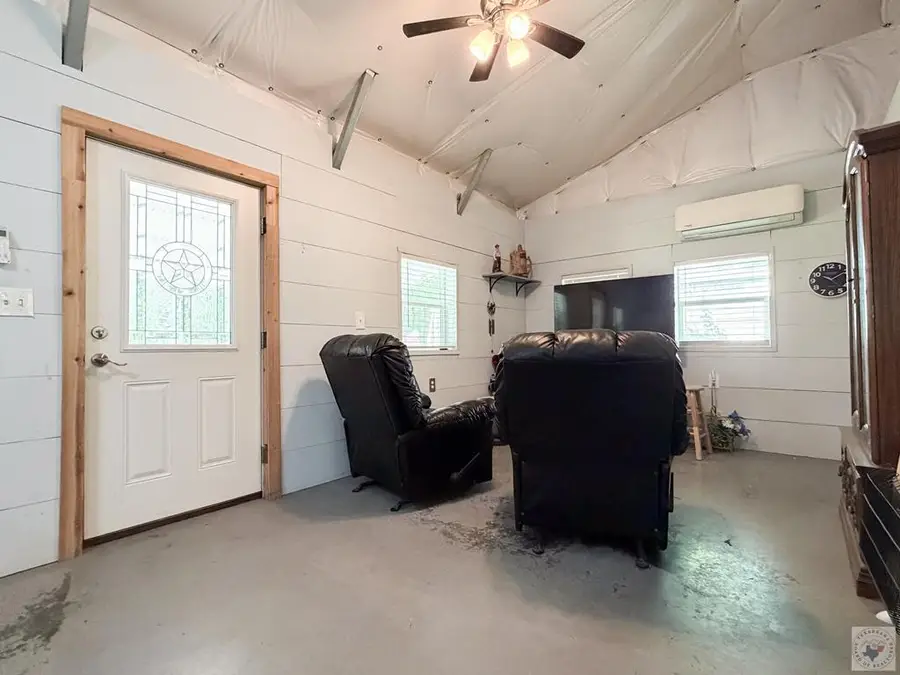 3932 Fm 2735, De Kalb, TX 75559 - #2