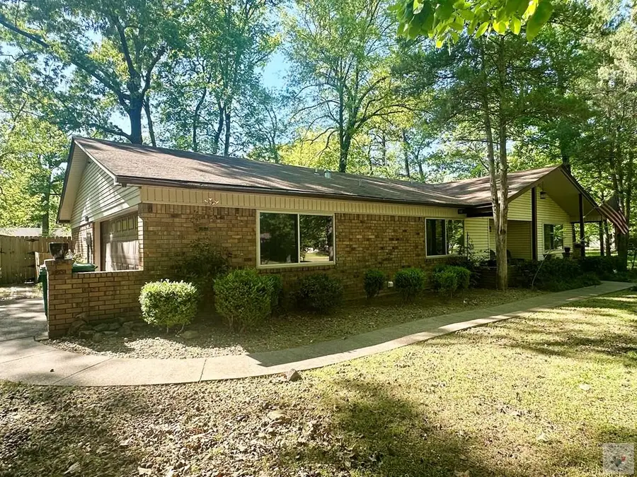 911 Clear Creek Drive, Texarkana, TX 75503 - #2