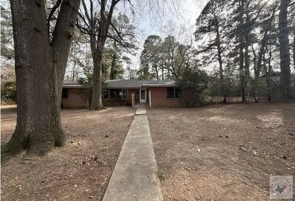 2927 Lyons St, Texarkana, TX 75501