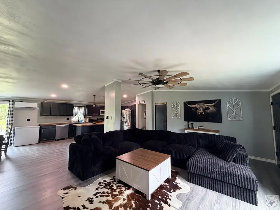 430 County Road 3402, De Kalb, TX 75559 - #2