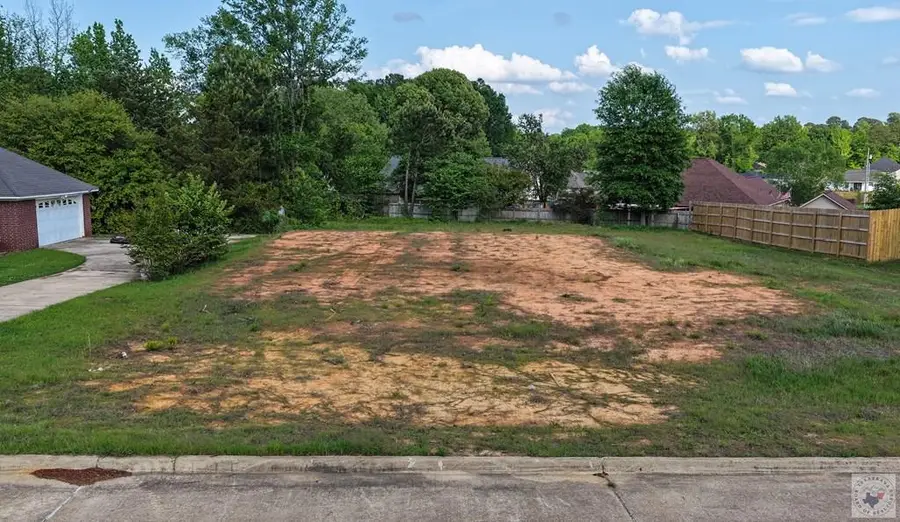 41 Williams Circle, Wake Village, TX 75501 - #2