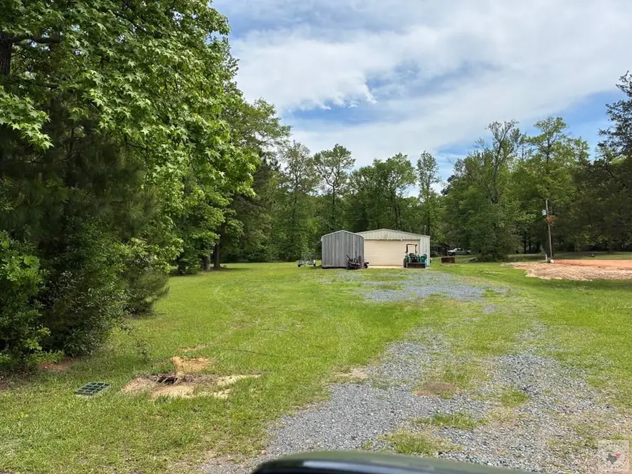 106 Inwood Rd, Texarkana, TX 75503 - #2