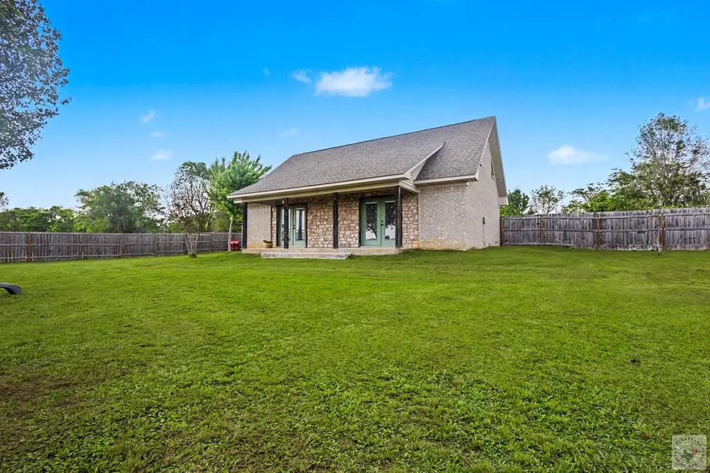 100 Briggs Place, De Kalb, TX 75559 - #1