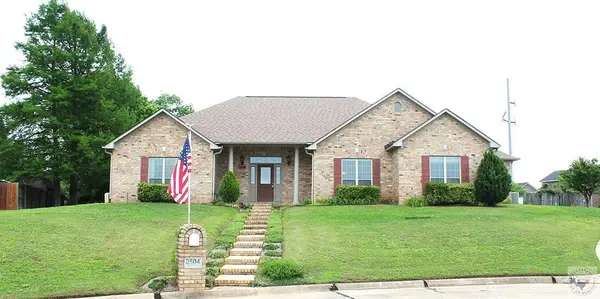 3504 Trotter Ln, Texarkana, TX 75503