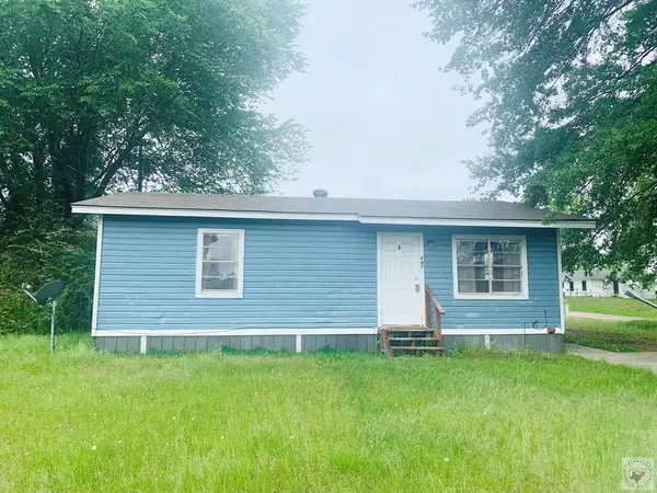 707 4th Street, Queen City, TX 75572