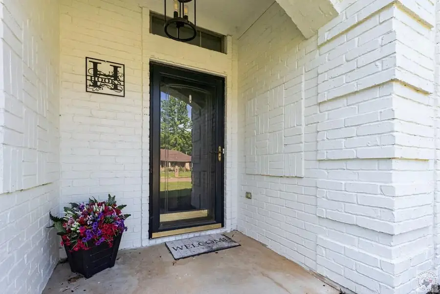 111 Honeysuckle, New Boston, TX 75570 - #2