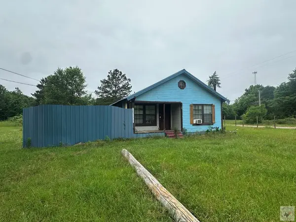 101 S Early St., Linden, TX 75563