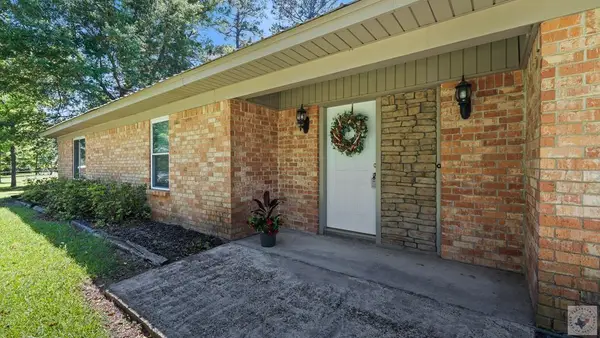 602 Hurt Rd (cr 4814), Bloomburg, TX 75556