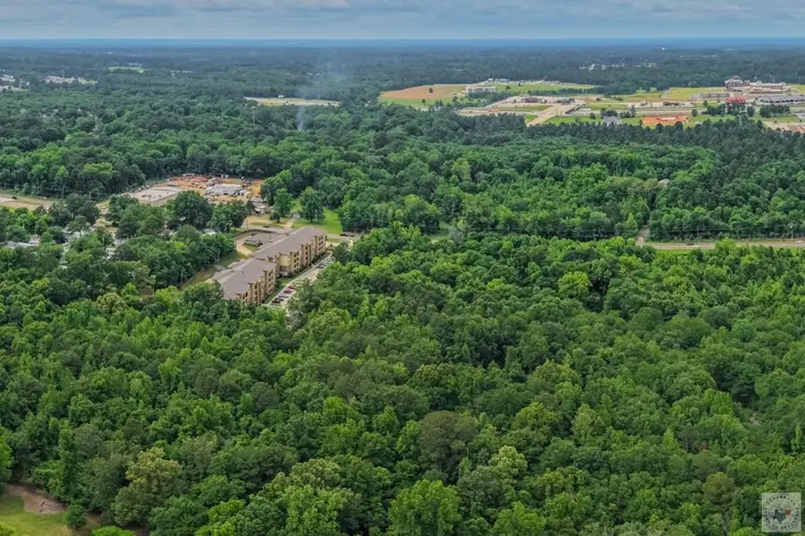4308 W New Boston Rd, Texarkana, TX 75501 - #2