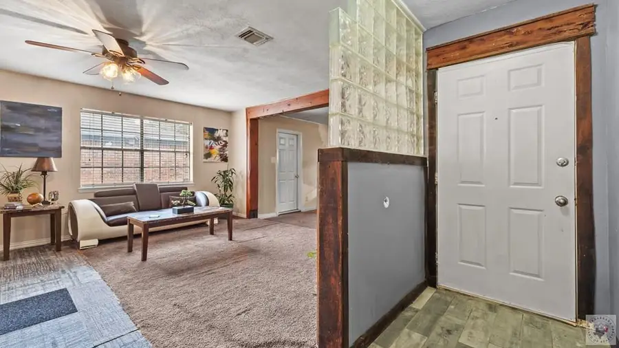 244 Hickerson Ave, Wake Village, TX 75501 - #2
