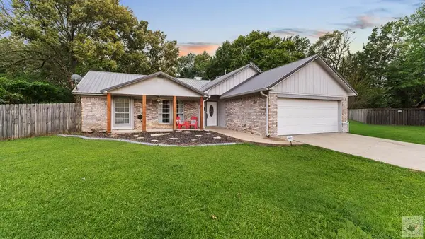 13 Wilder Place, Hooks, TX 75561