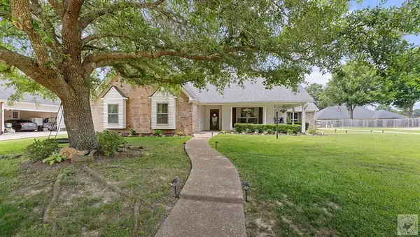 7001 Forest Oak Dr., Texarkana, AR 71854