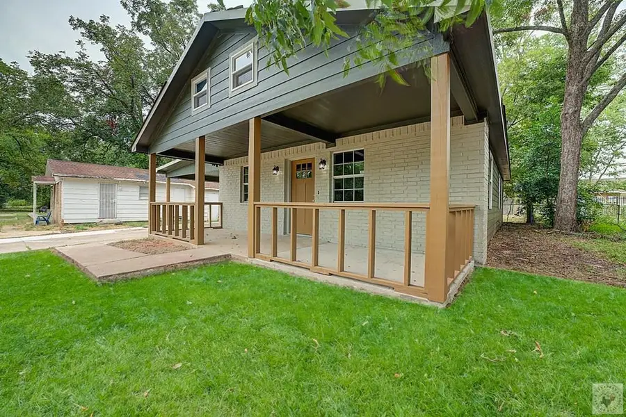 2004 Main St, Texarkana, TX 75501 - #3