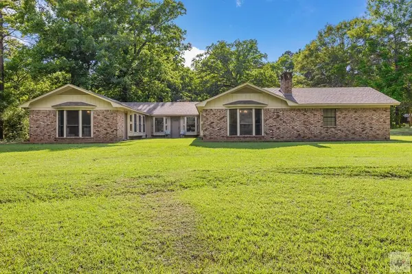 1721 Tri State Rd, Texarkana, TX 75501